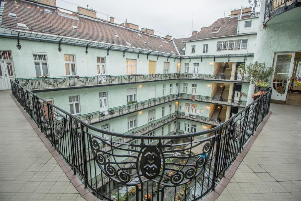 Jolan Suite Budapest Ngoại thất bức ảnh