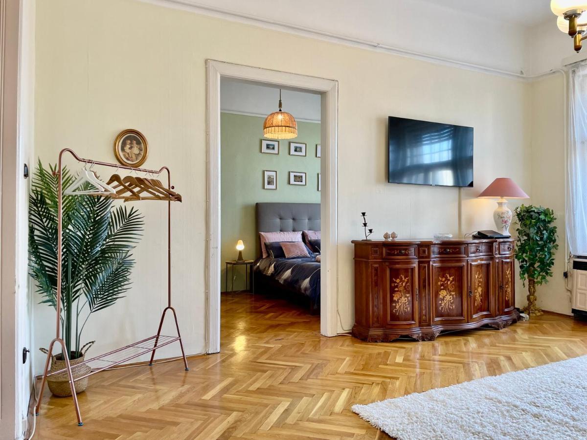 Jolan Suite Budapest Ngoại thất bức ảnh